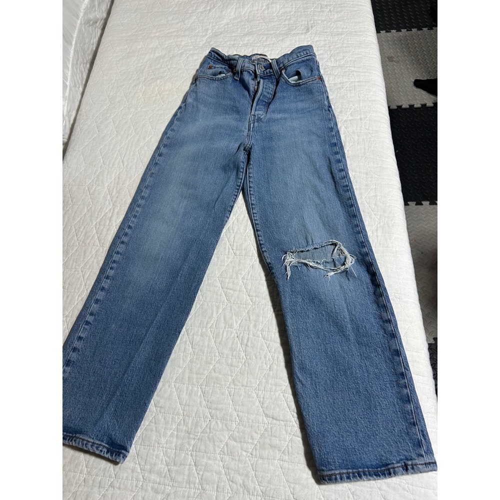 Levi Strauss Premium Ribcage Straight Jeans Distressed Light Wash Women W25‎ L27